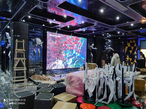 辛集室内P2.5全彩显示屏